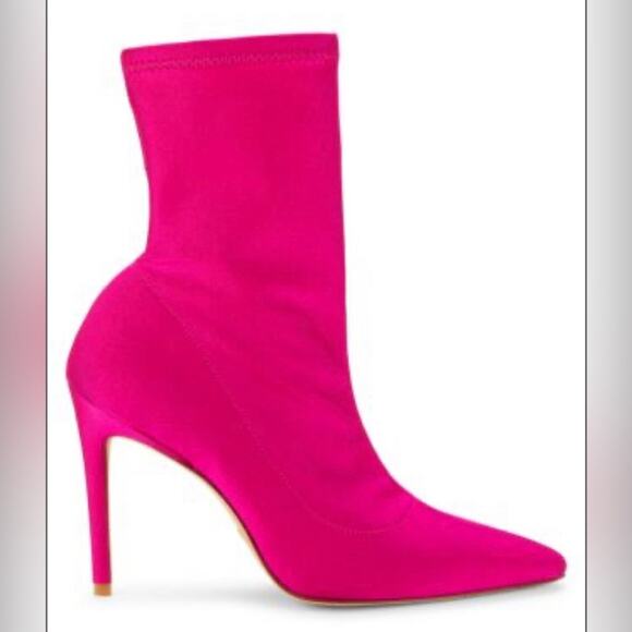 Stuart Weitzman Point Toe Stiletto Heel Ankle Boots NIB size 7.5